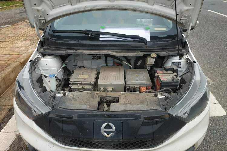 Used JMEV Ezi EV3 2019 Cool Run Edition Engine Bay