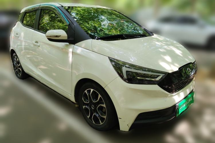 Used JMEV Ezi EV3 2019 Yuepao Version Front Right 45 Deg