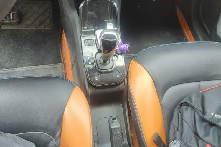 Used JMEV Ezi EV3 2019 Cool Run Edition Gear Lever