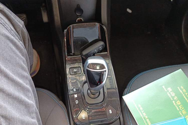 Used JMEV Ezi EV3 2019 Yuepao Version Gear Lever