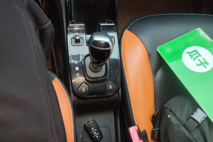 Used JMEV Ezi EV3 2019 Cool Run Edition Gear Lever