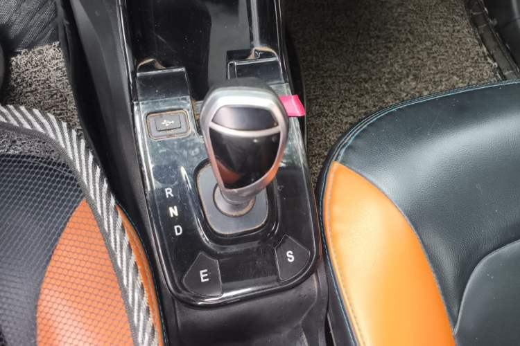 Used JMEV Ezi EV3 2019 Cool Run Edition Gear Lever