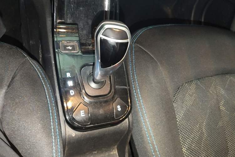 Used JMEV Ezi EV3 2019 Yuepao Version Gear Lever