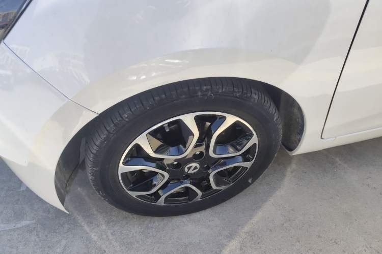 Used JMEV Ezi EV3 2019 Leading Edition Left Front Wheel Hub