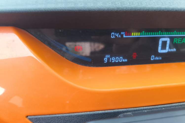 Used JMEV Ezi EV3 2019 Cool Run Edition Odometer Close Up
