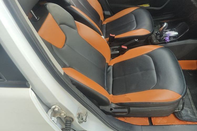 Used JMEV Ezi EV3 2019 Cool Run Edition Right Front Seat