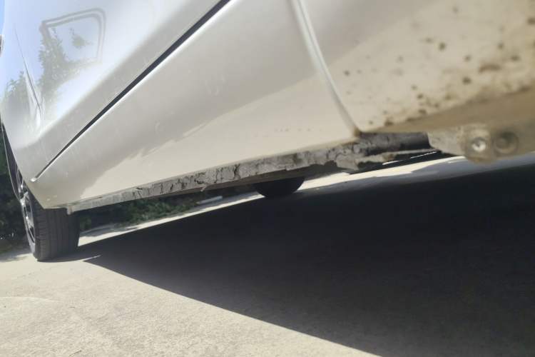 Used JMEV Ezi EV3 2019 Leading Edition Right Side Sill