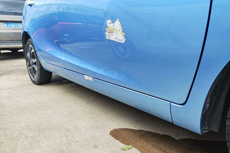 Used JMEV Ezi EV3 2021 Xiaolaidi Yuerun Model Right Side Sill