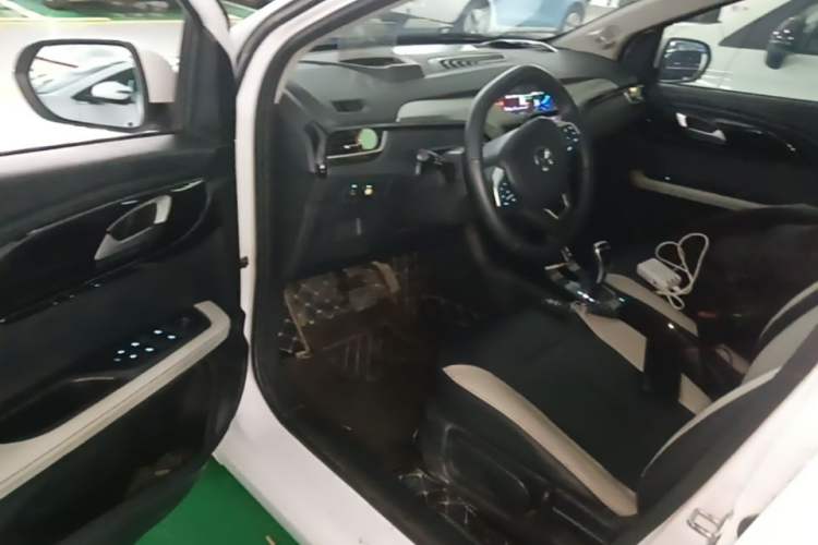 Used JMEV Ezi EV3 2021 Little Radar Cool Run Edition Driver Seat
