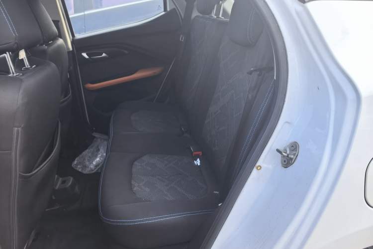 Used JMEV Ezi EV3 2021 Little Radar Cool Run Edition Interior 4