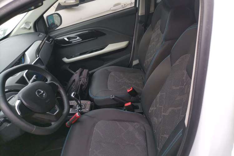 Used JMEV Ezi EV3 2021 Little Radar Cool Run Edition Left Front Seat
