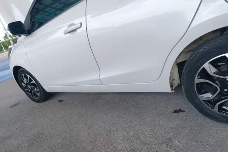 Used JMEV Ezi EV3 2021 Xiaolaidi Yuerun Model Left Side Sill