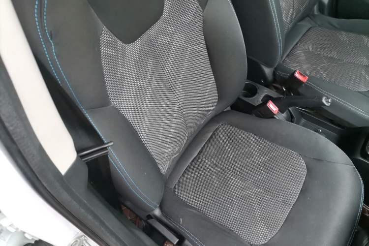 Used JMEV Ezi EV3 2021 Little Radar Cool Run Edition Right Front Seat