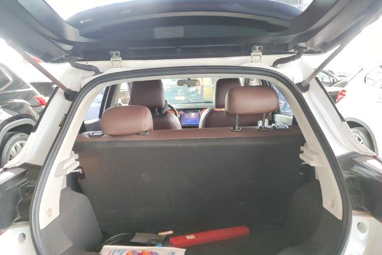 Used JMEV Ezi EV3 2021 Xiaolaidi Yuerun Model Trunk