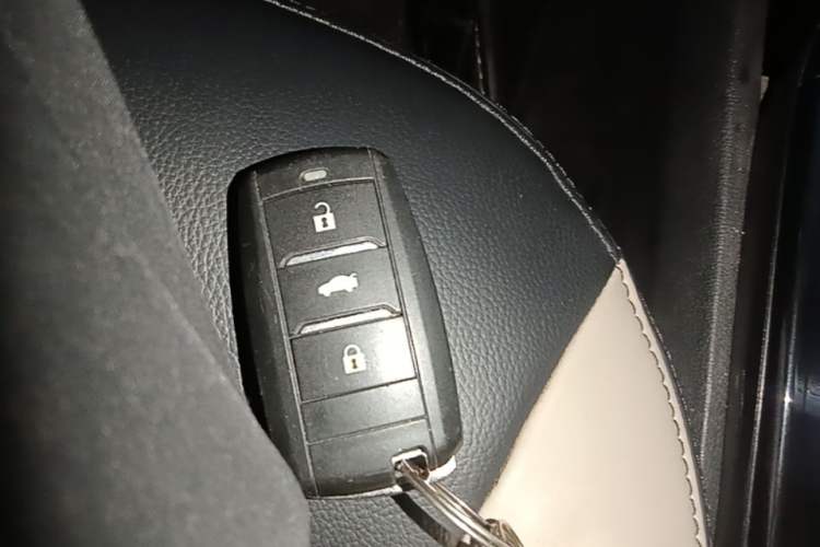 Used JMEV Ezi EV3 2021 Little Radar Cool Run Edition Vehicle Key