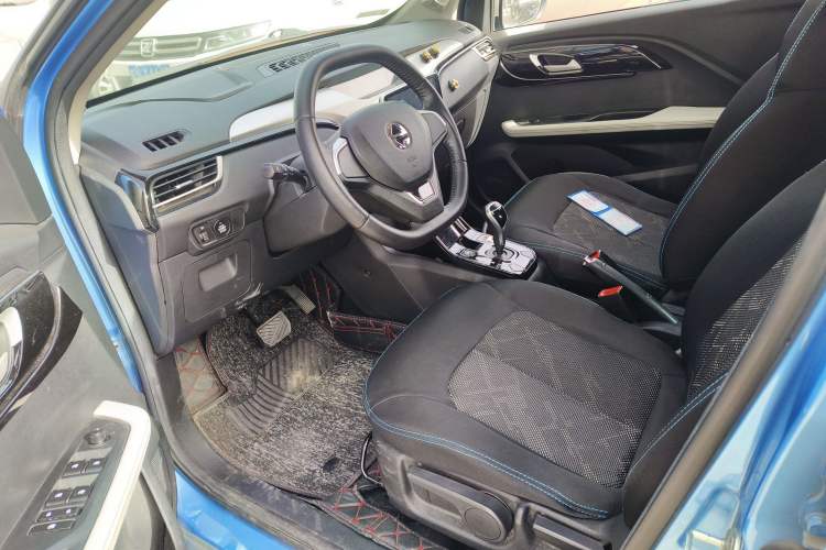 Used JMEV Ezi EV3 2022 Small Radar Yuebao Model Driver Seat