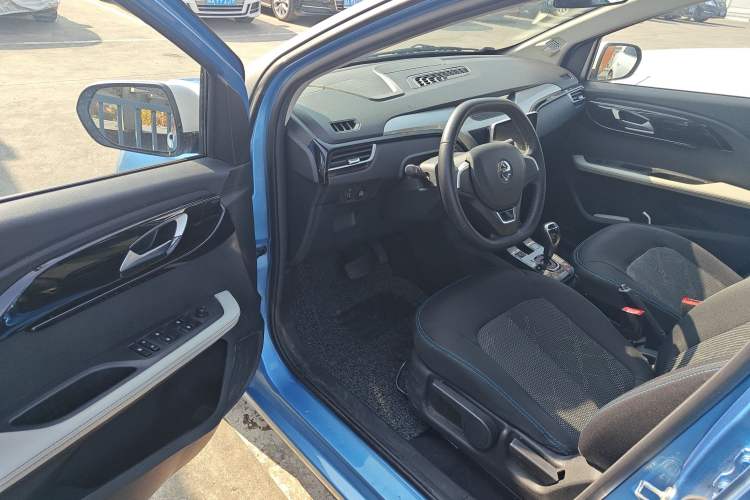 Used JMEV Ezi EV3 2022 Small Radar Yuebao Model Driver Seat