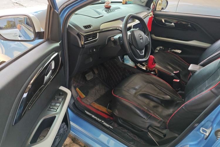 Used JMEV Ezi EV3 2022 Small Radar Yuebao Model Driver Seat
