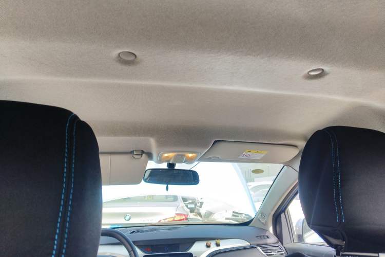 Used JMEV Ezi EV3 2022 Small Radar Yuebao Model Headliner