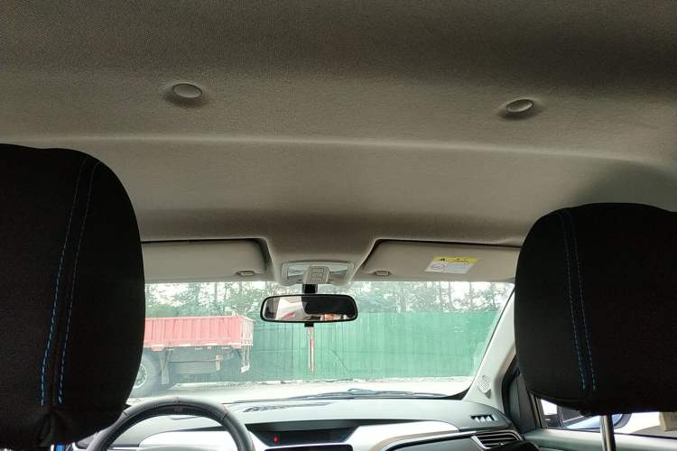 Used JMEV Ezi EV3 2022 Small Radar Yuebao Model Headliner