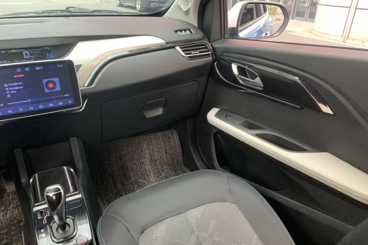 Used JMEV Ezi EV3 2022 Small Radar Yuebao Model Interior 5