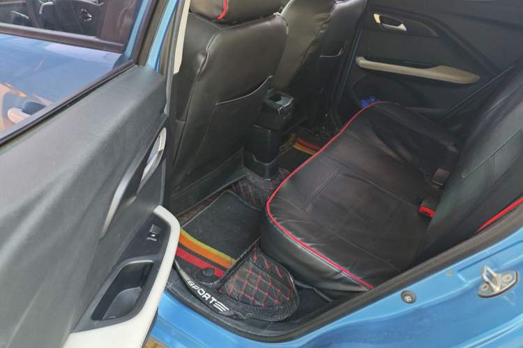 Used JMEV Ezi EV3 2022 Small Radar Yuebao Model Left Rear Seat