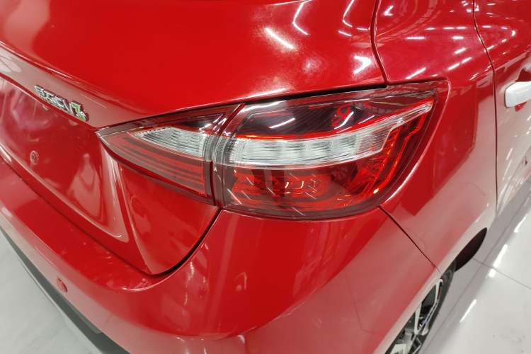 Used JMEV Ezi EV3 2022 Small Radar Yuebao Model Right Rear Taillight
