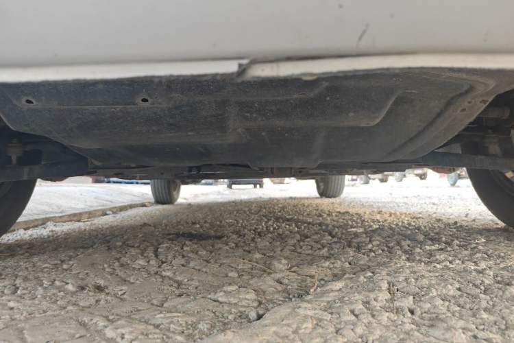 Used JMEV Ezi EV3 2022 Small Radar Yuebao Model Chassis Front