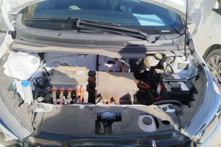 Used JMEV Ezi EV3 2022 Small Radar Yuebao Model Engine Bay