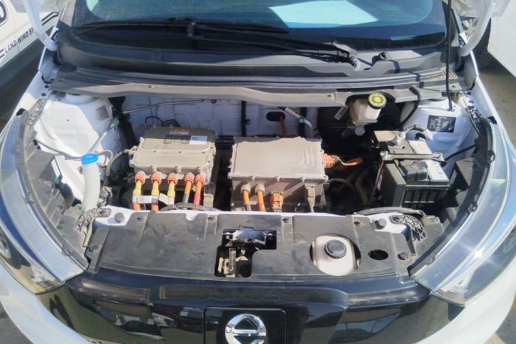Used JMEV Ezi EV3 2022 Small Radar Yuebao Model Engine Bay