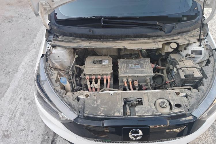 Used JMEV Ezi EV3 2022 Small Radar Yuebao Model Engine Bay Right