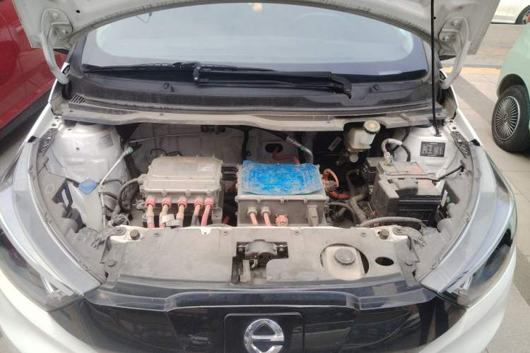 Used JMEV Ezi EV3 2022 Small Radar Yuebao Model Engine Bay