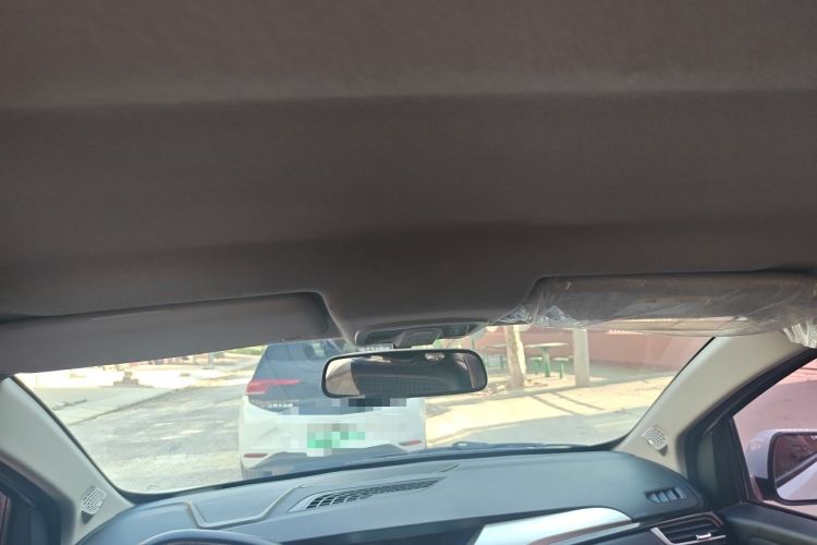 Used JMEV Ezi EV3 2022 Small Radar Yuebao Model Headliner