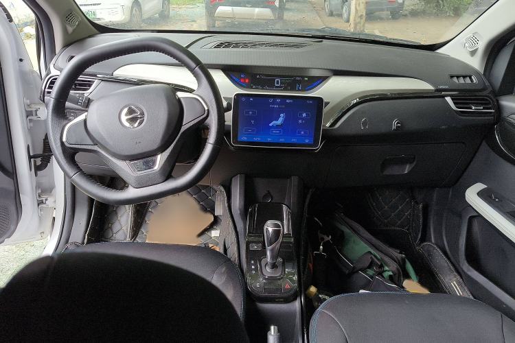 Used JMEV Ezi EV3 2022 Small Radar Yuebao Model Interior 2