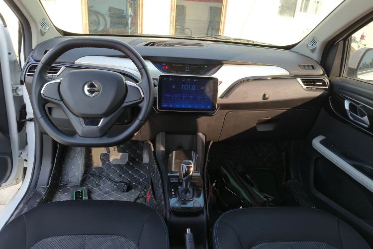 Used JMEV Ezi EV3 2022 Small Radar Yuebao Model Interior 2