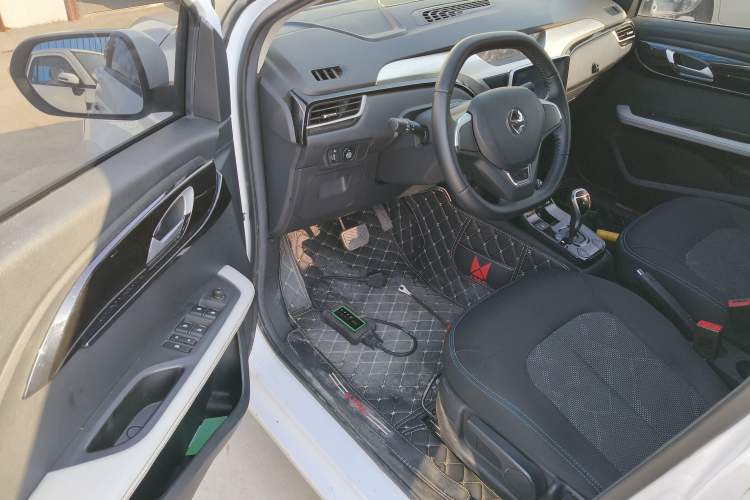 Used JMEV Ezi EV3 2022 Small Radar Yuebao Model Interior 3
