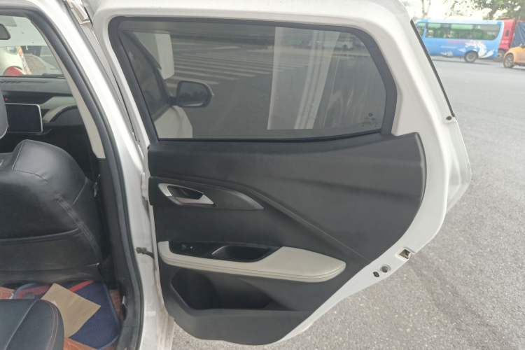 Used JMEV Ezi EV3 2022 Small Radar Yuebao Model Interior 6