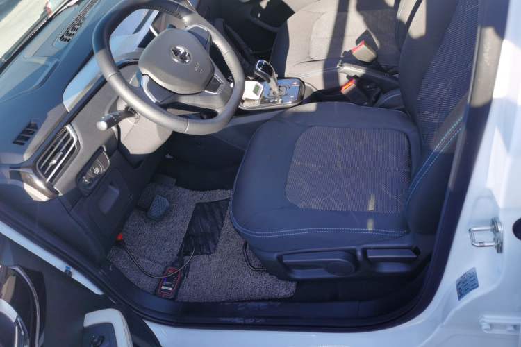 Used JMEV Ezi EV3 2022 Small Radar Yuebao Model Left Front Seat