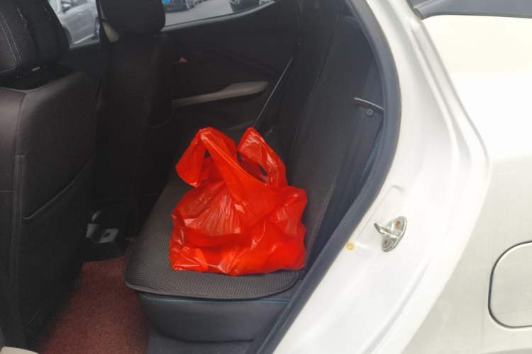 Used JMEV Ezi EV3 2022 Small Radar Yuebao Model Left Rear Seat