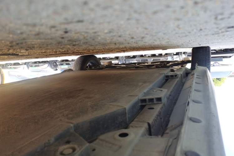 Used JMEV Ezi EV3 2022 Small Radar Yuebao Model Left Side Sill