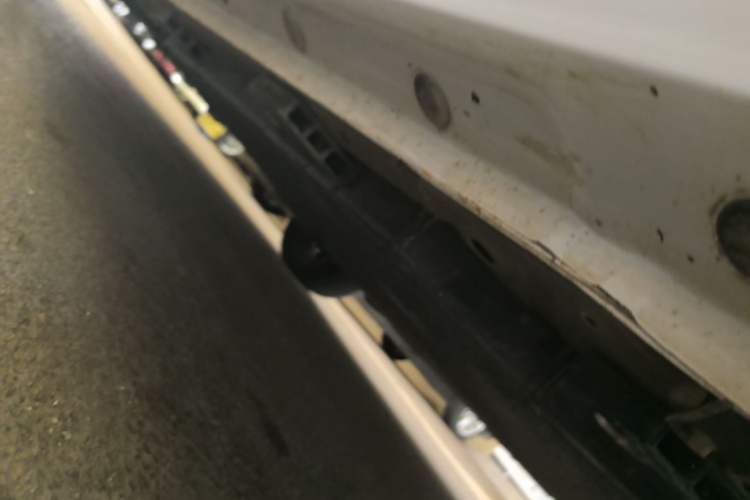Used JMEV Ezi EV3 2022 Small Radar Yuebao Model Left Side Sill