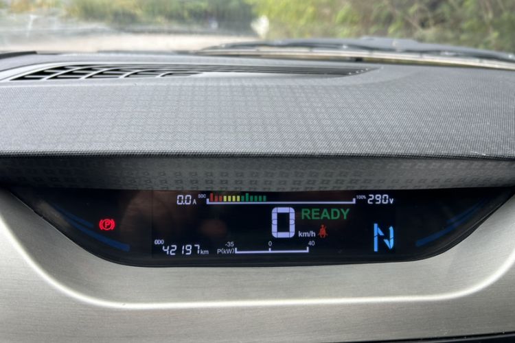 Used JMEV Ezi EV3 2022 Small Radar Yuebao Model Odometer Close Up