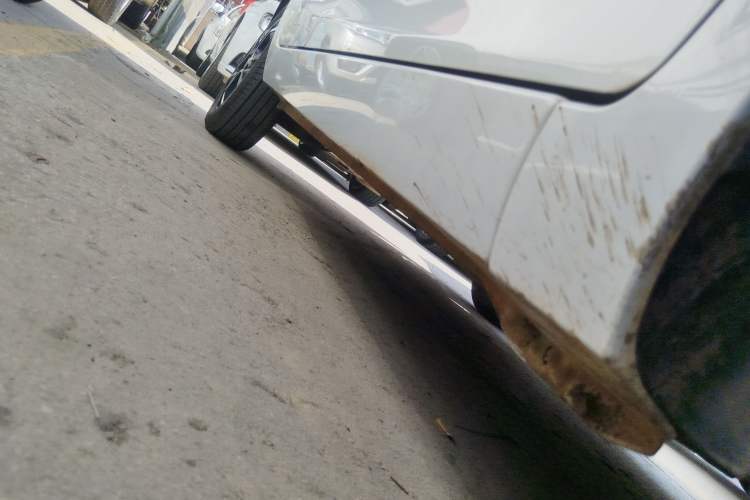 Used JMEV Ezi EV3 2022 Small Radar Yuebao Model Right Side Sill