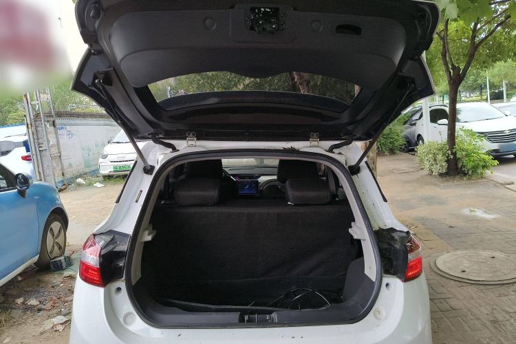 Used JMEV Ezi EV3 2022 Small Radar Yuebao Model Trunk