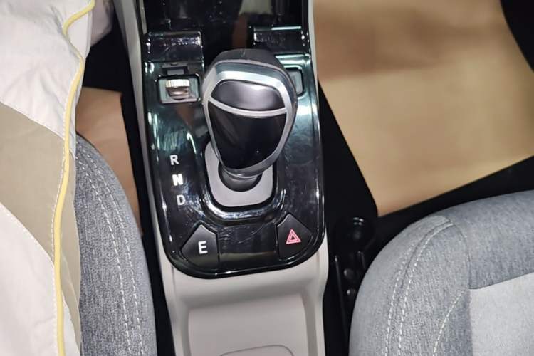 Used JMEV Ezi EV3 2023 Youth Edition 251KM Standard Model Gear Lever