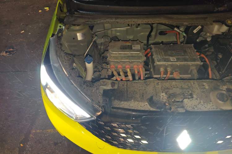 Used JMEV Ezi EV3 2023 Youth Edition 320KM Comfort Model Engine Bay Right