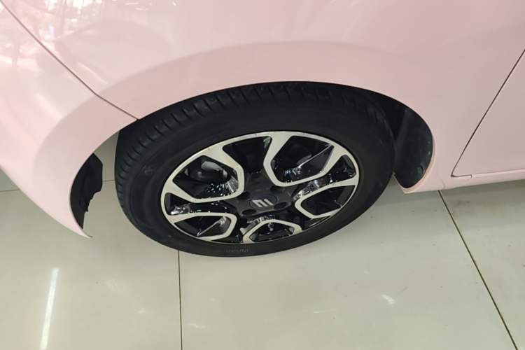 Used JMEV Ezi EV3 2023 Youth Edition 251KM Standard Model Left Front Wheel Hub