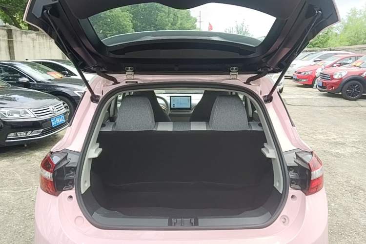 Used JMEV Ezi EV3 2023 Youth Edition 320KM Luxury Model Trunk