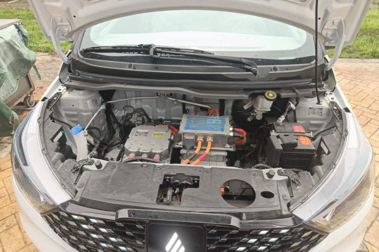 Used JMEV Ezi EV3 2023 Youth Edition 320KM Comfort Model Engine Bay