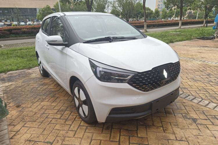 Used JMEV Ezi EV3 2023 Youth Edition 320KM Comfort Model Front Right 45 Deg